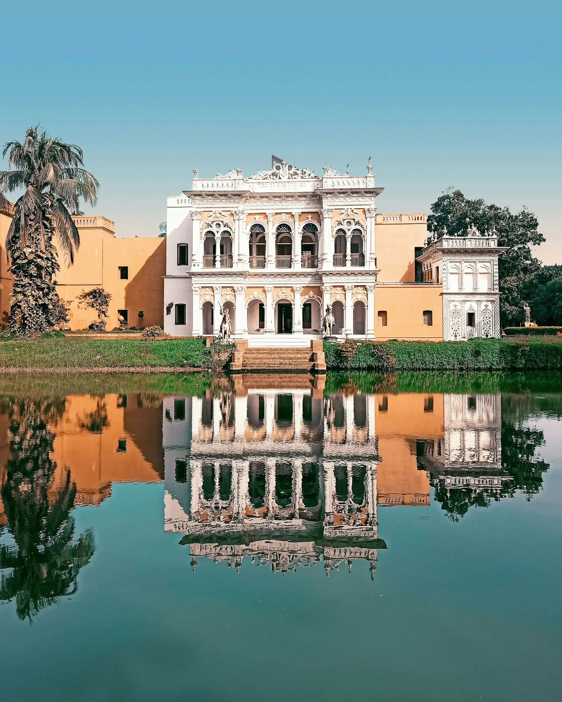 The Folk Art and Crafts Museum reflected in its pond